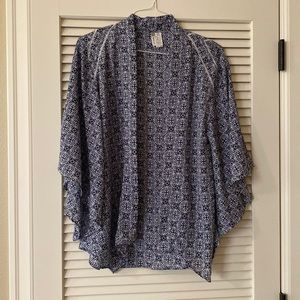 Blue and white print kimono size small.